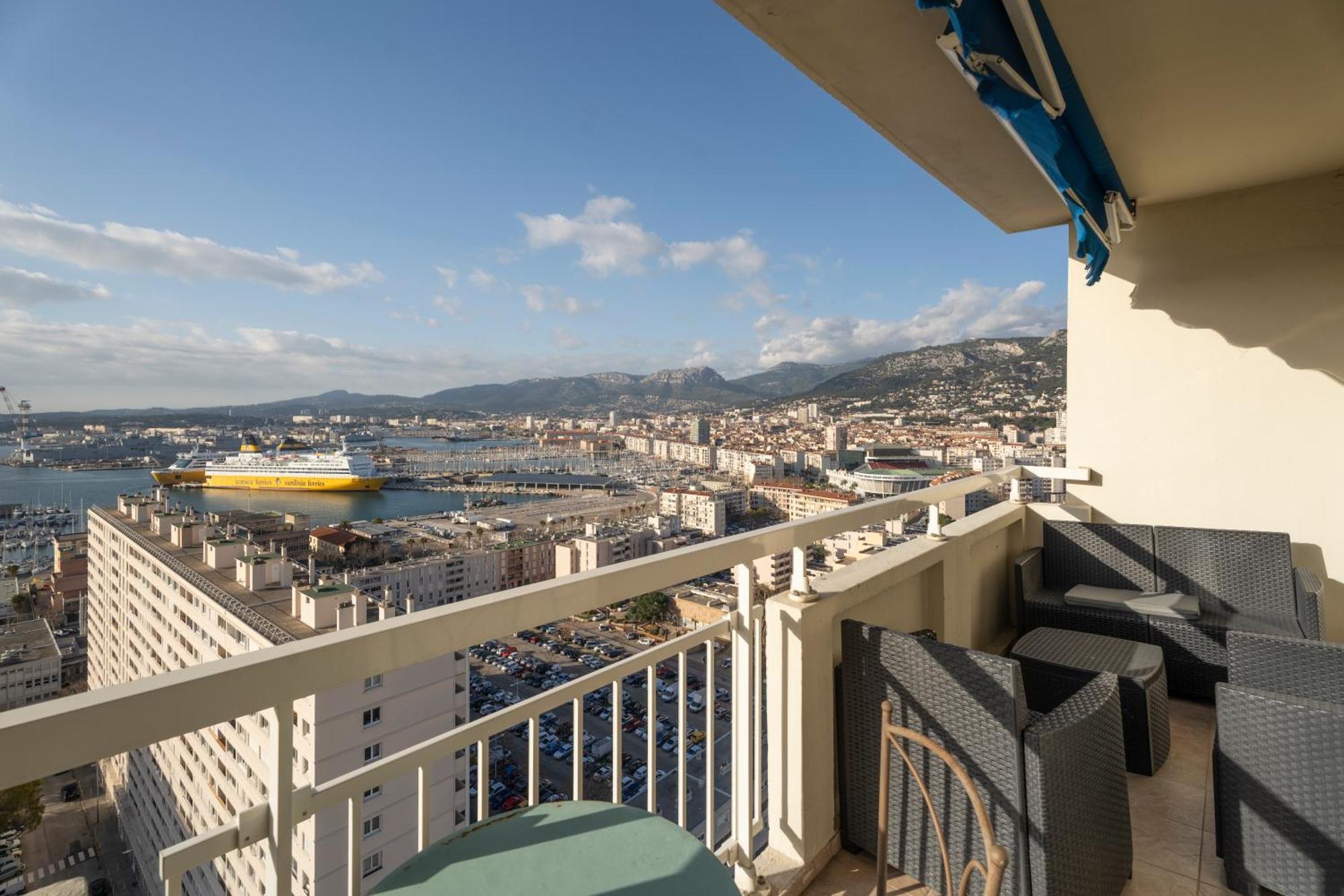 Vue Panoramique, Grand Appartement 2 Chambres A Toulon Luaran gambar